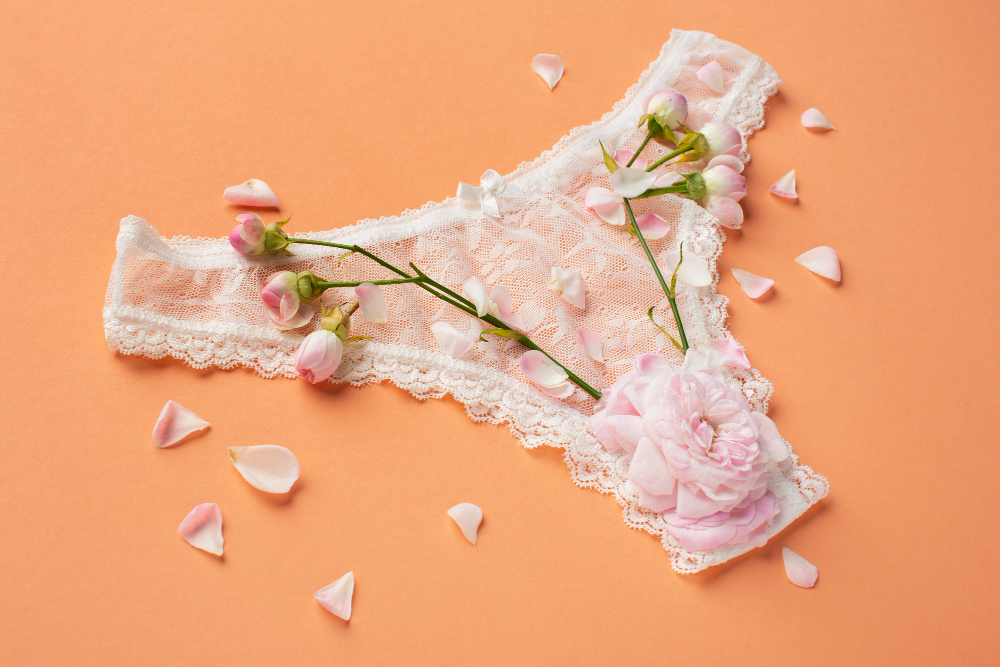 Fantezi giyim modelleri, seksi gecelik ve babydoll çeşitleri